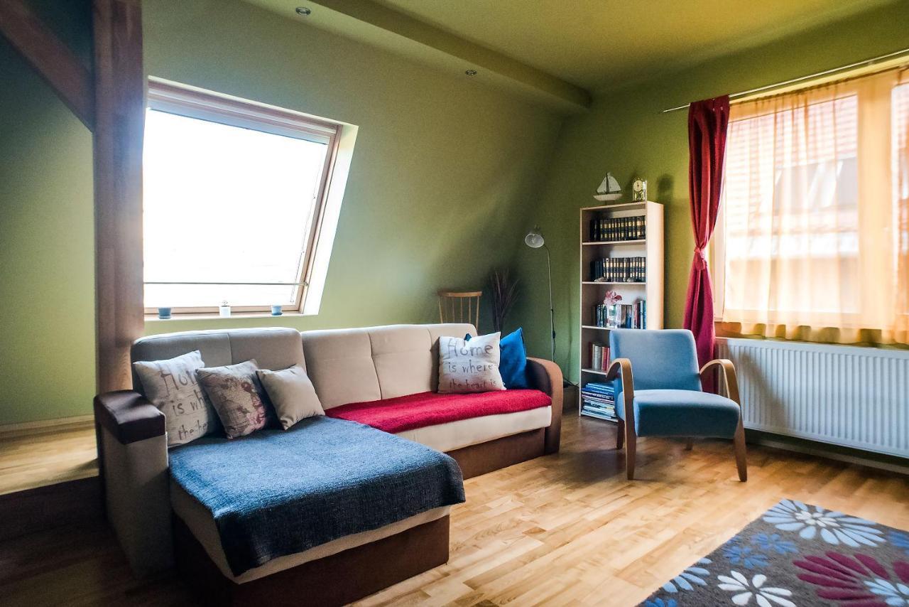 I Apartman *